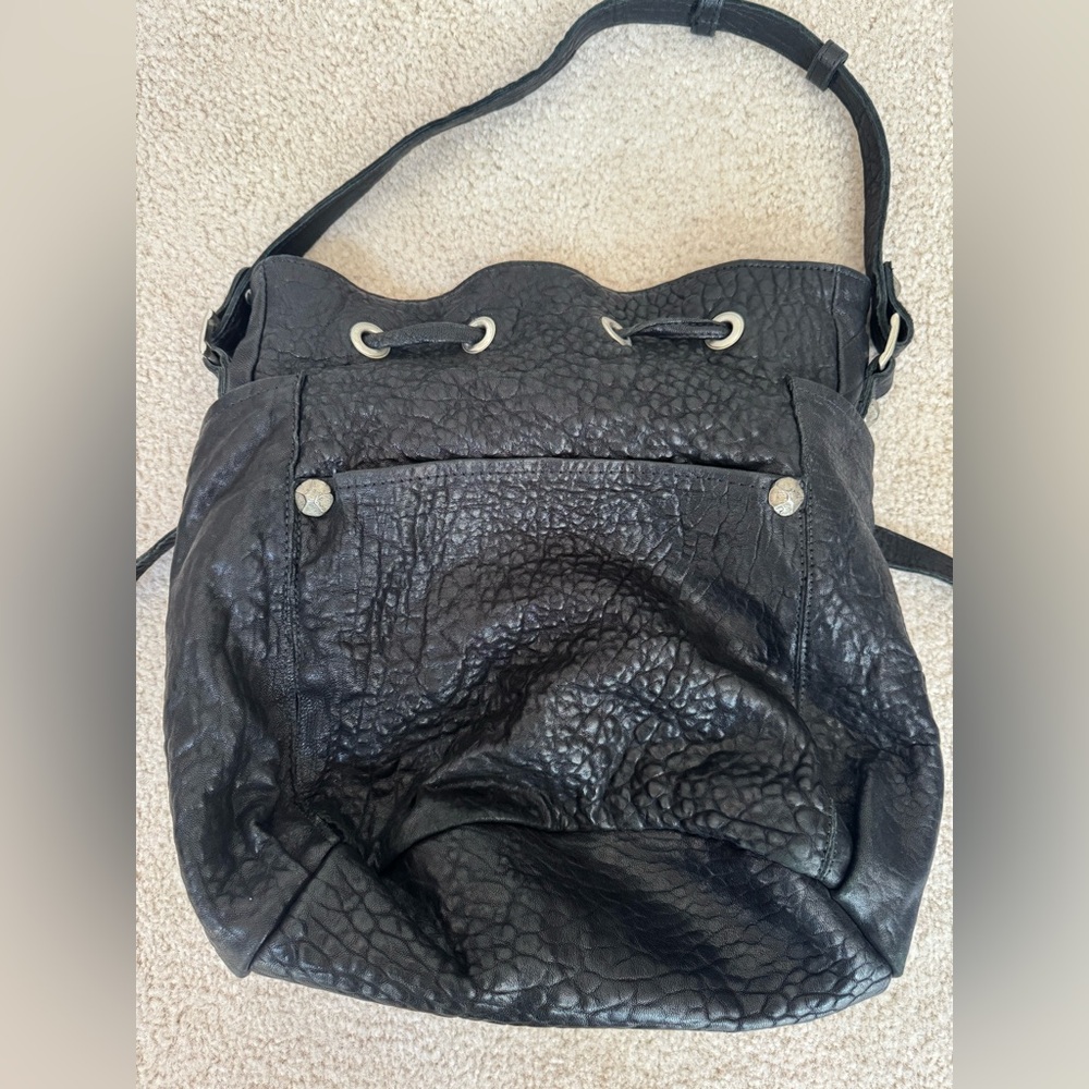 Tylie Malibu black pebbled leather shoulder hobo bag - Picture 8 of 16
